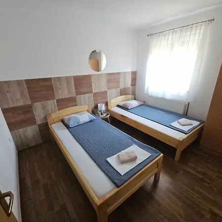 Apartmani I Sobe 