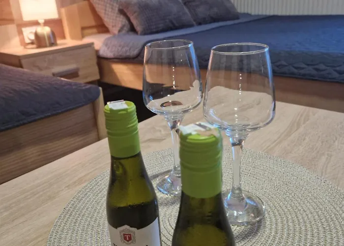 Alojamento de Acomodação e Pequeno-almoço Restoran I Sobe 